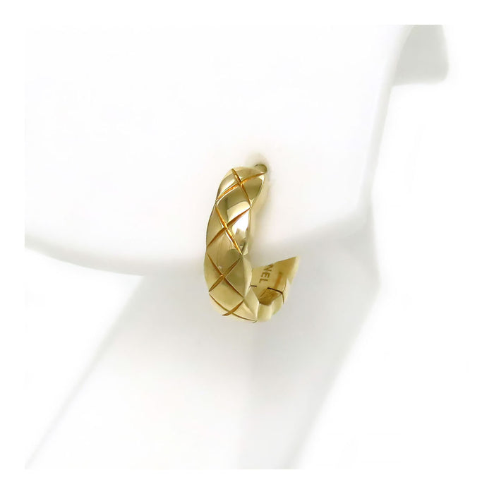 CHANEL 
ココ クラッシュ シングル ミニフープ ピアス