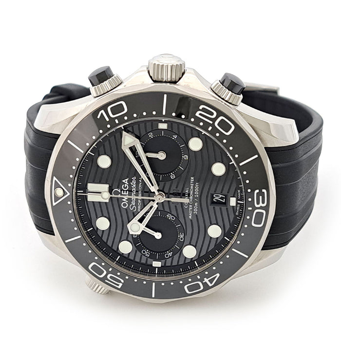 OMEGA 
Seamaster Diver 300m Cronografo 
Con scatola e garanzia