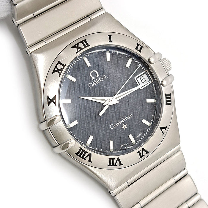 OMEGA
Constellation
With box and warranty card