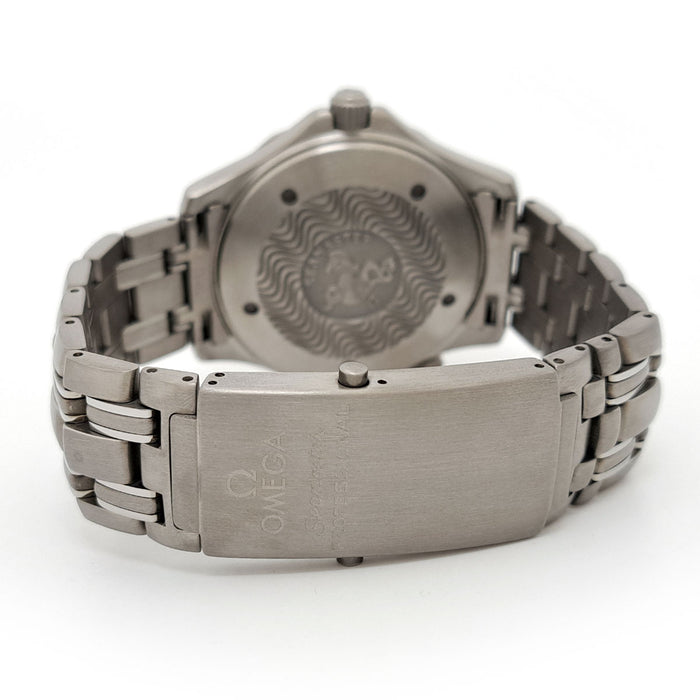 OMEGA 
Seamaster Professionale 300 Titanio 
Con scatola e garanzia