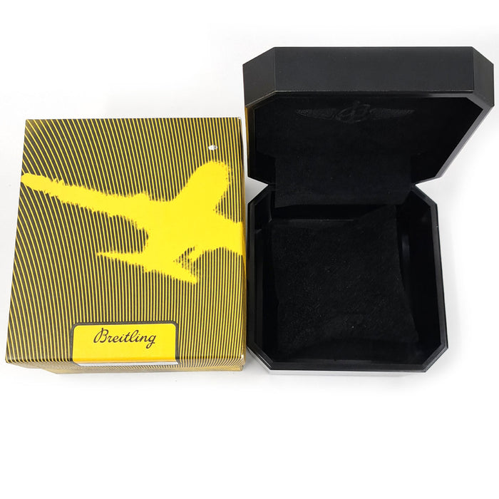 BREITLING
Old Navitimer Noir Arabe
Avec boîte