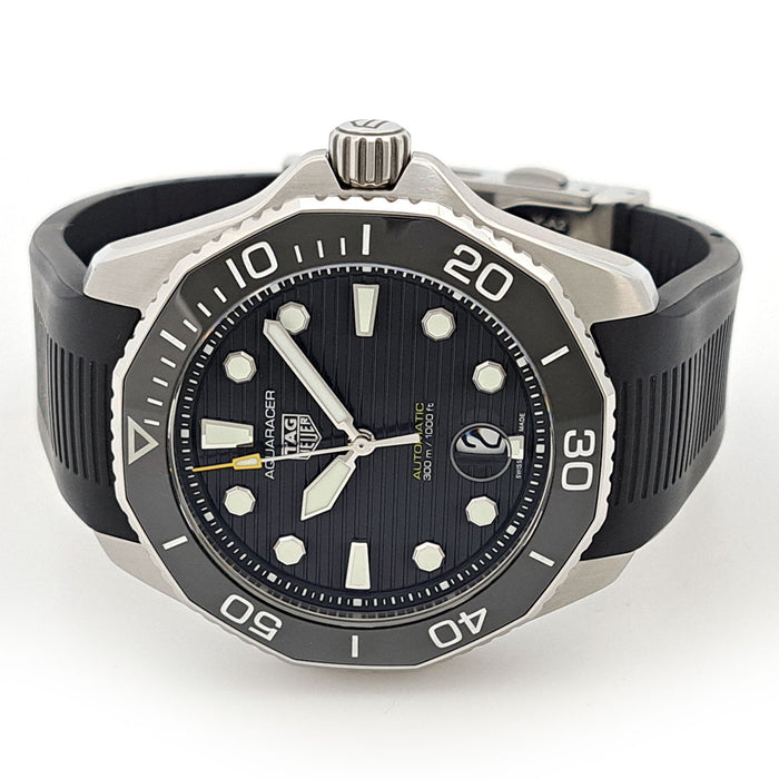 TAG HEUER 
アクアレーサー プロフェッショナル300 
箱ギャラ付