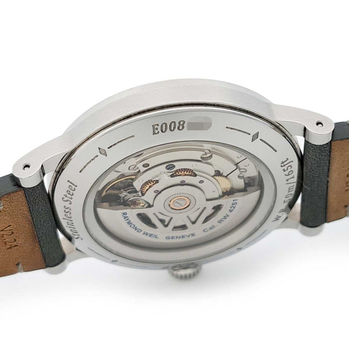 RAYMOND WEIL 
Millesimo 
Con scatola e garanzia