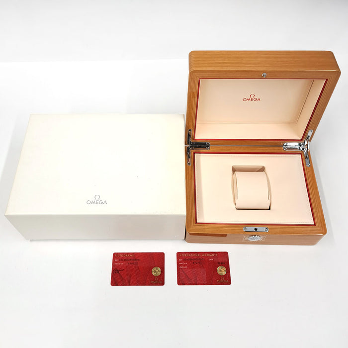 OMEGA
Speedmaster Racing
Con scatola e garanzia