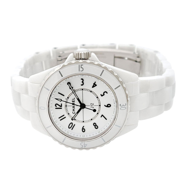 CHANEL 
J12 33mm 
Con scatola e garanzia