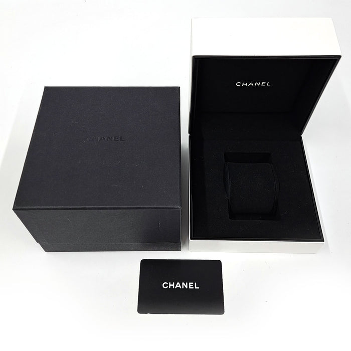 CHANEL 
J12 33mm 
Con scatola e garanzia