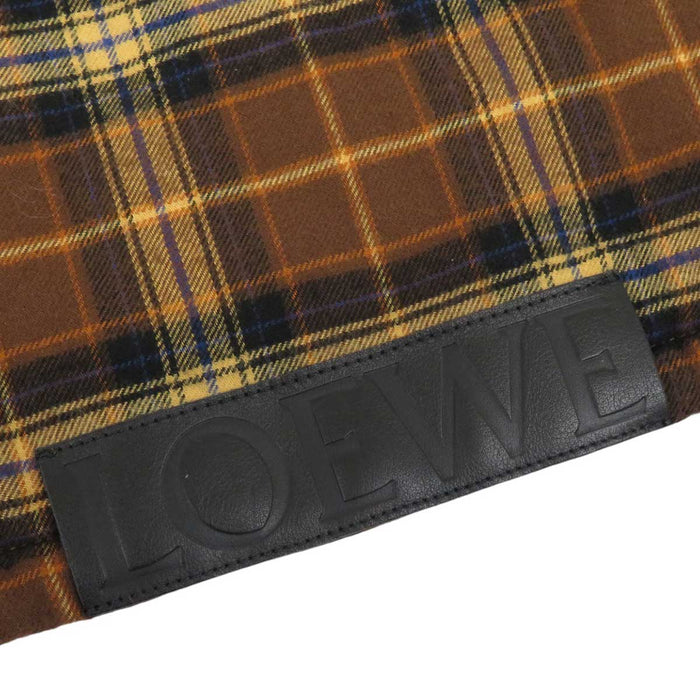 LOEWE 
ロゴ レザーパッチ コットン 中綿 
パデッド シャツ ジャケット