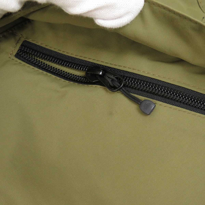 THE NORTH FACE 
THE NORTH FACE ロゴ ダブルジップ 
マウンテン ファー ダウンジャケット