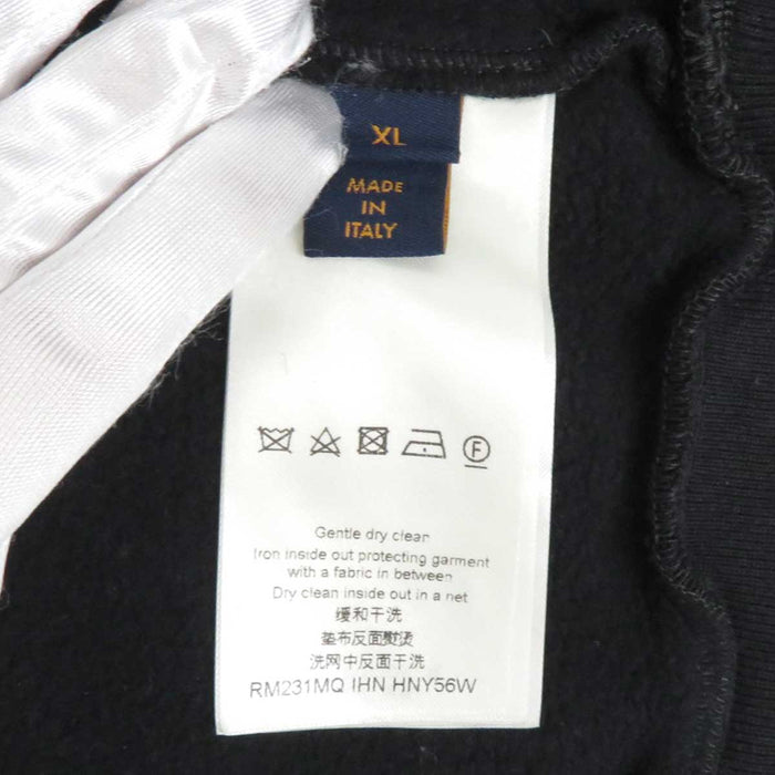 LOUIS VUITTON
LV Sweat Hoodie Cotton
Signature Logo Parker