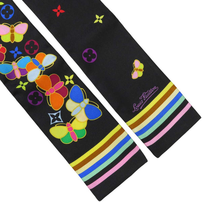 LOUIS VUITTON
LV Butterfly Silk
Bandeau Monogram Butterfly Scarf