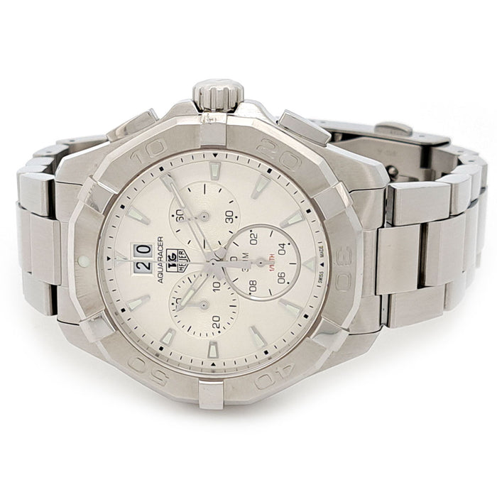 TAG HEUER
Aquaracer Chronograph
With Box and Warranty Card