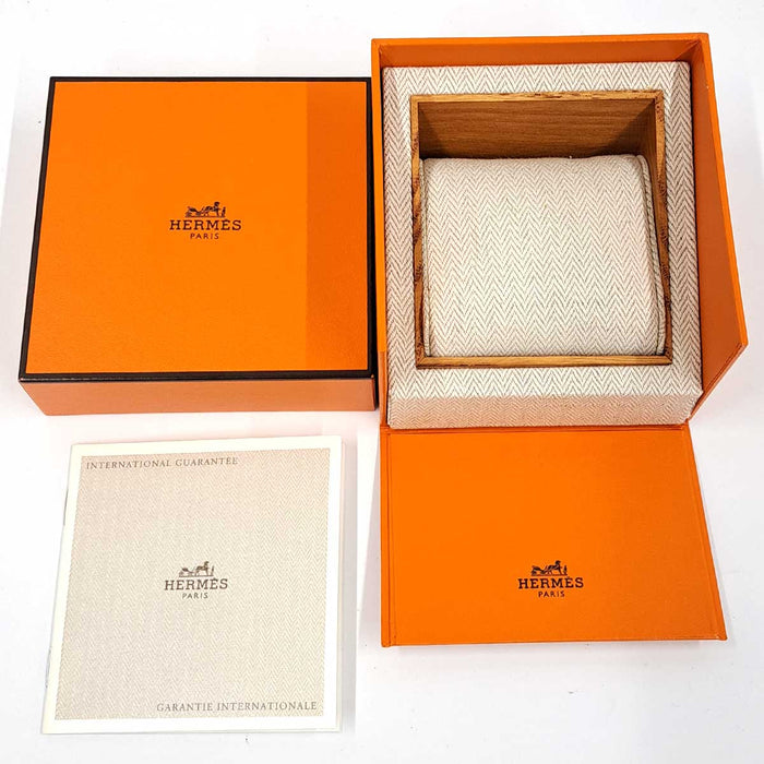 爱马仕
开普科德 双圈手镯
附带盒子和证书