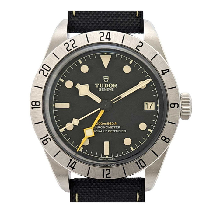 TUDOR 
Black Bay Pro 
con scatola e garanzia