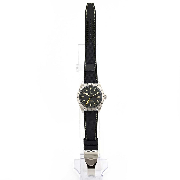 TUDOR 
Black Bay Pro 
con scatola e garanzia