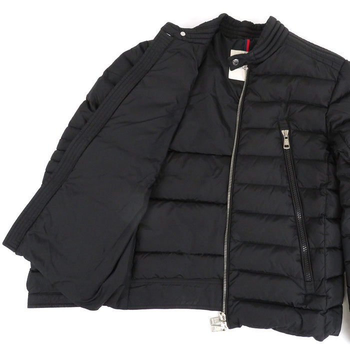 MONCLER 
Blouson matelassé AMIOT Émiott en nylon à double fermeture éclair avec écusson logo