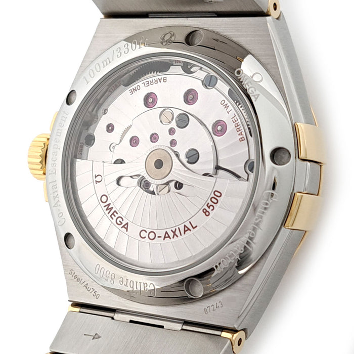 OMEGA 
Costellazione Co-Axial 
Con scatola e garanzia