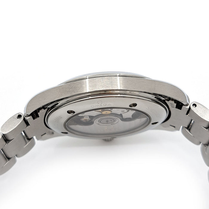 OMEGA 
Seamaster Aqua Terra