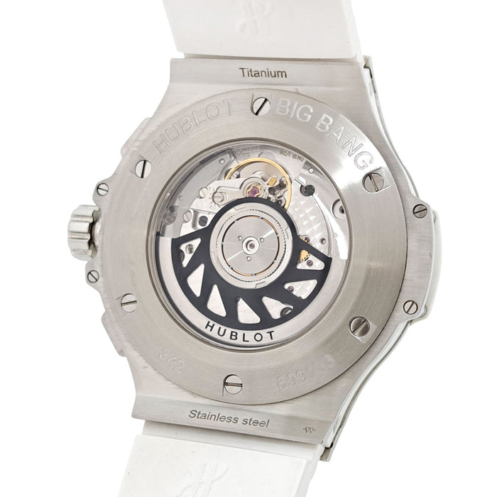 HUBLOT 
ビッグバン アスペン スチール ホワイト 
箱ギャラ付