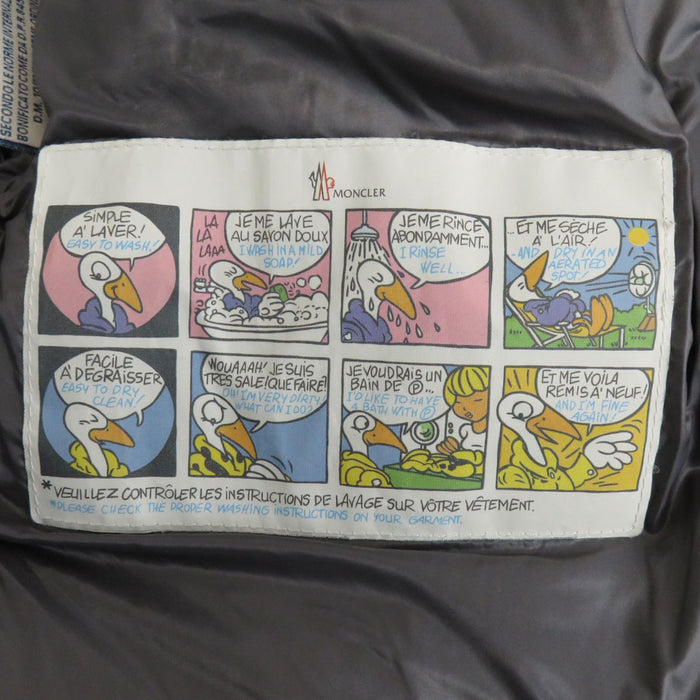 MONCLER 
ワッペン ジップアップ ナイロン 
ZIN ジン ダウンジャケット