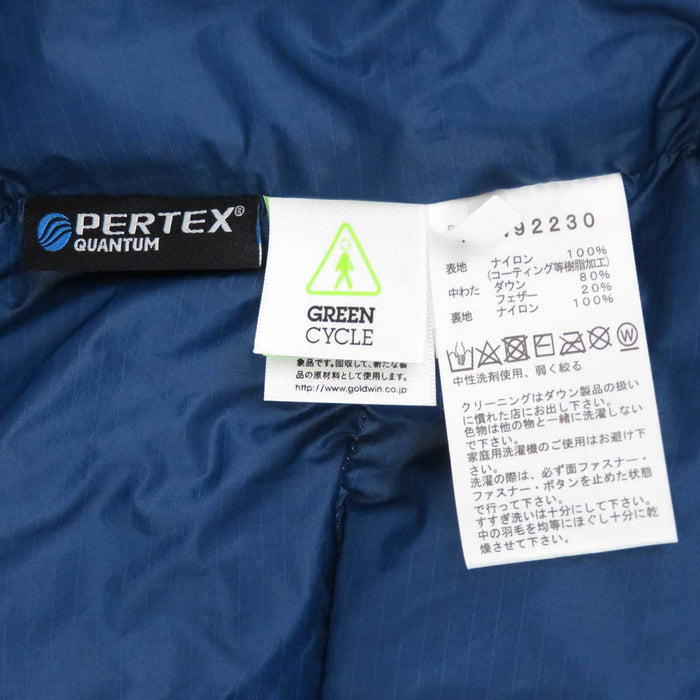 THE NORTH FACE 
CAMP Sierra Short ロゴ 
キャンプシエラ ショート ダウンジャケット