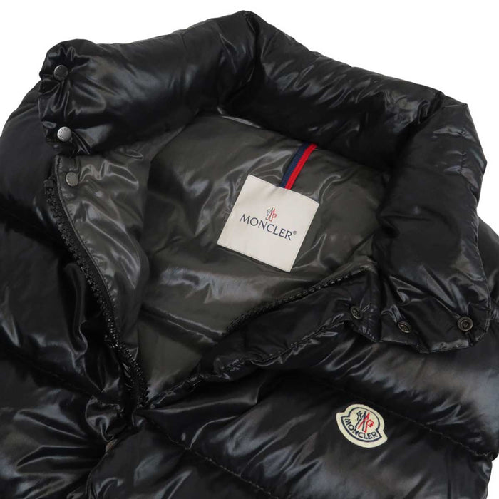 MONCLER 
ワッペン ナイロン 
TIB GILET チブ ジレ ダウンベスト