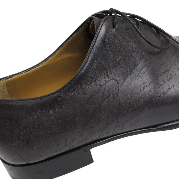 Berluti
Oxford Calligrafia
Scarpe in pelle Alessandro Galle