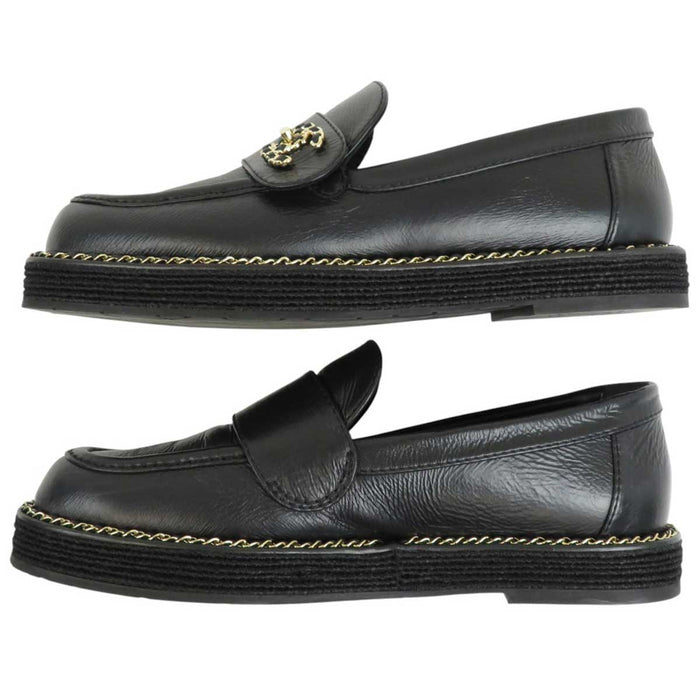 CHANEL 
COCO CC ロゴ チェーン レザー 
ココマーク ターンロック ローファー