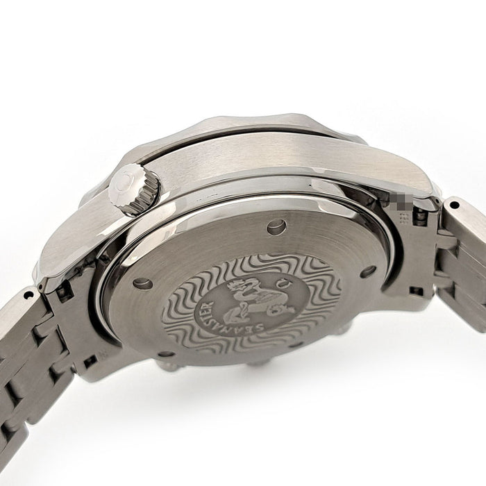 OMEGA 
Seamaster Diver 300M Chronographe Révisé 
boîte avec garantie