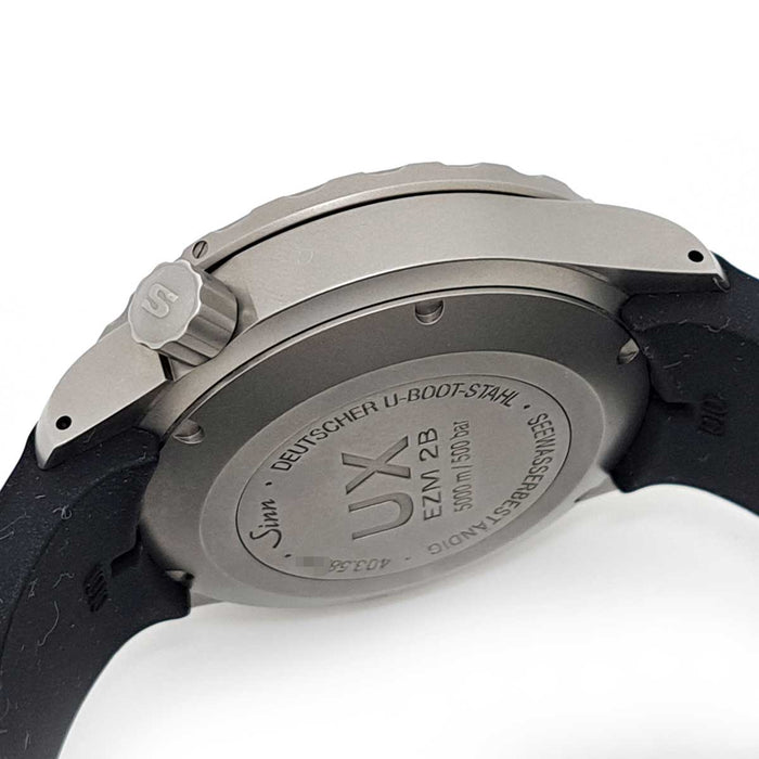 Sinn 
UX.GSG9 HYDRO 5000M Unité spéciale de la police fédérale allemande 
Avec boîte et garantie