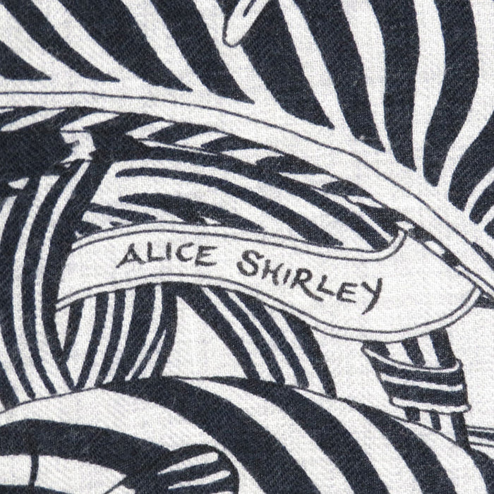 HERMES
Carré 140 Jaguar Quetzal Cashmere Large Scarf
Carré Jean JAGUAR QUETZAL Shawl