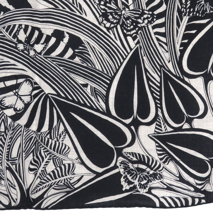 HERMES
Carré 140 Jaguar Quetzal Cashmere Large Scarf
Carré Jean JAGUAR QUETZAL Shawl