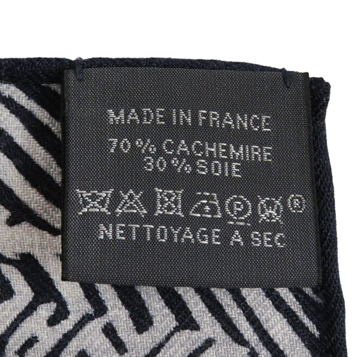 HERMES 
カレ 140 ジャガー ケツァール カシシル 大判 
カレジェアン JAGUAR QUETZAL ショール