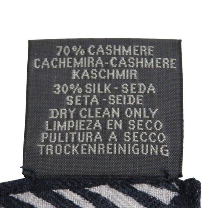 HERMES
Carré 140 Jaguar Quetzal Cashmere Large Scarf
Carré Jean JAGUAR QUETZAL Shawl