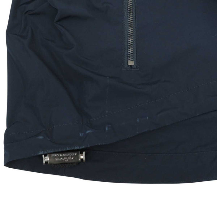 BURBERRY
Hoodie
Logo Patch Windbreaker