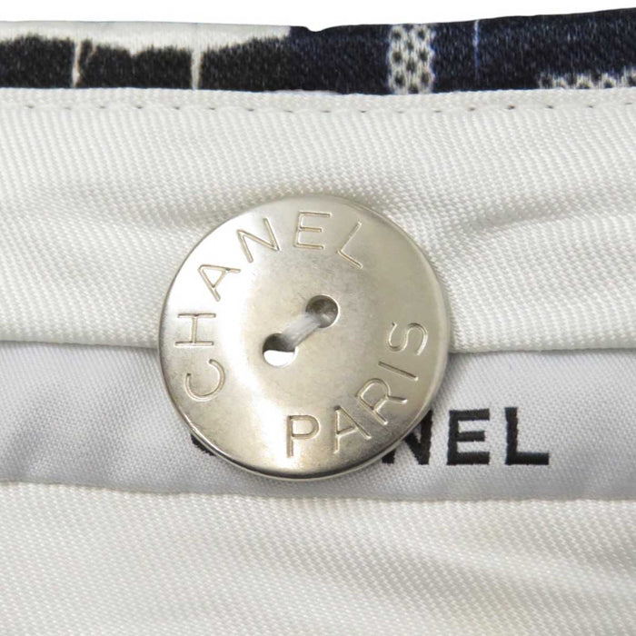 CHANEL 
Logo CC COCO Cotone Viscosa Bottone Coco 
Marchio Coco Camelia Pantaloni