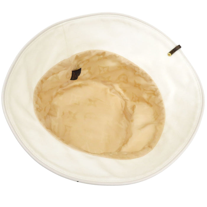 LOUIS VUITTON 
Ricamo LV Circle 
Cappello a secchiello LV City 
Monogramma