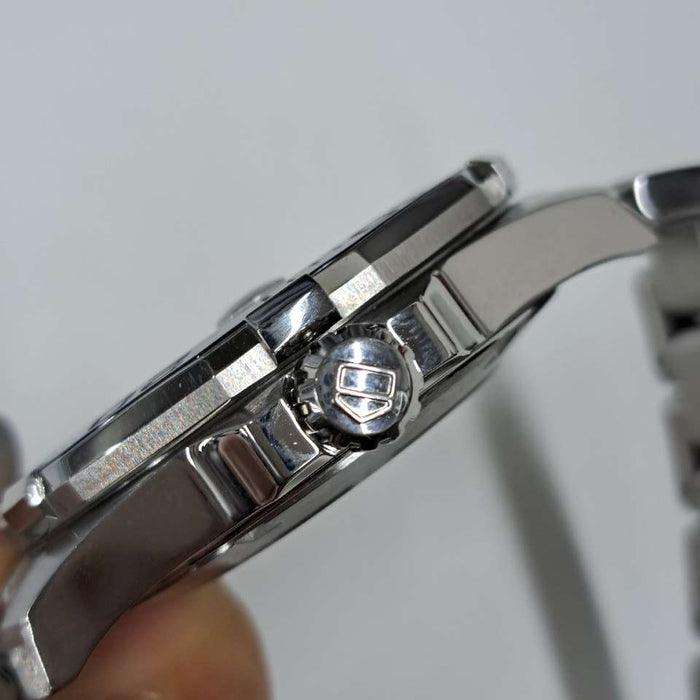 TAG HEUER