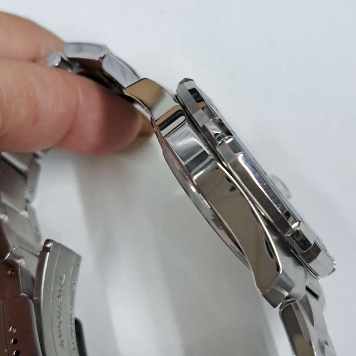 TAG HEUER