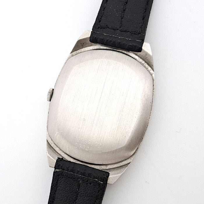 JAEGER-LECOULTRE 
復古酒桶型 cal.818
