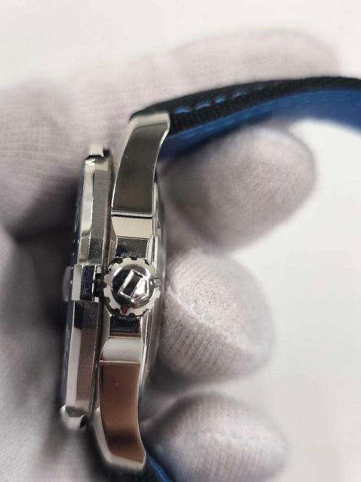 【批发】
TAG HEUER
WAY211B.FC6363
箱 保修卡