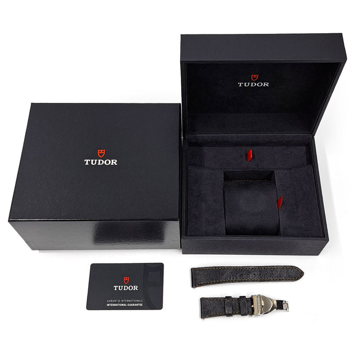 TUDOR 
ブラックベイ S&G 
箱ギャラ付