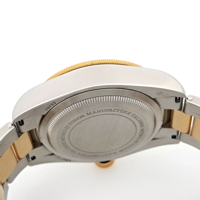 TUDOR 
ブラックベイ S&G 
箱ギャラ付