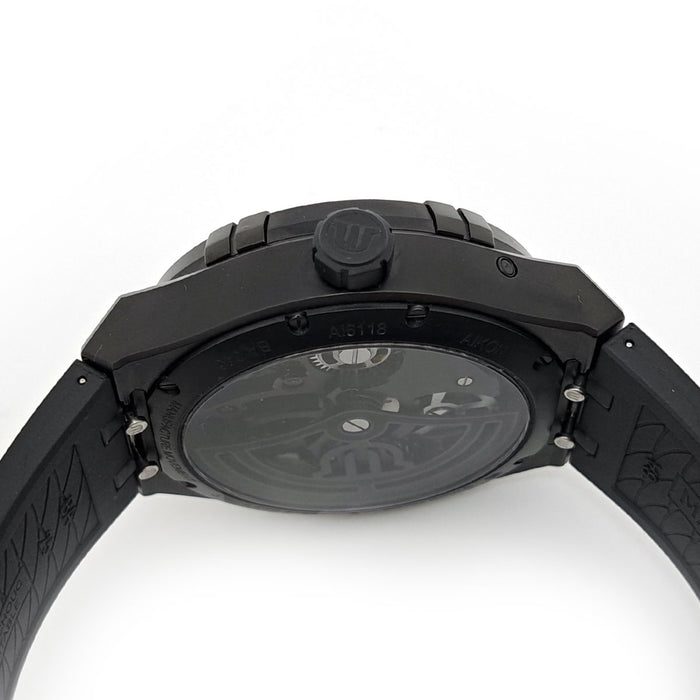 MAURICE LACROIX 
Icona Automatico Maestro Grande Data Aperto 
Con scatola e garanzia