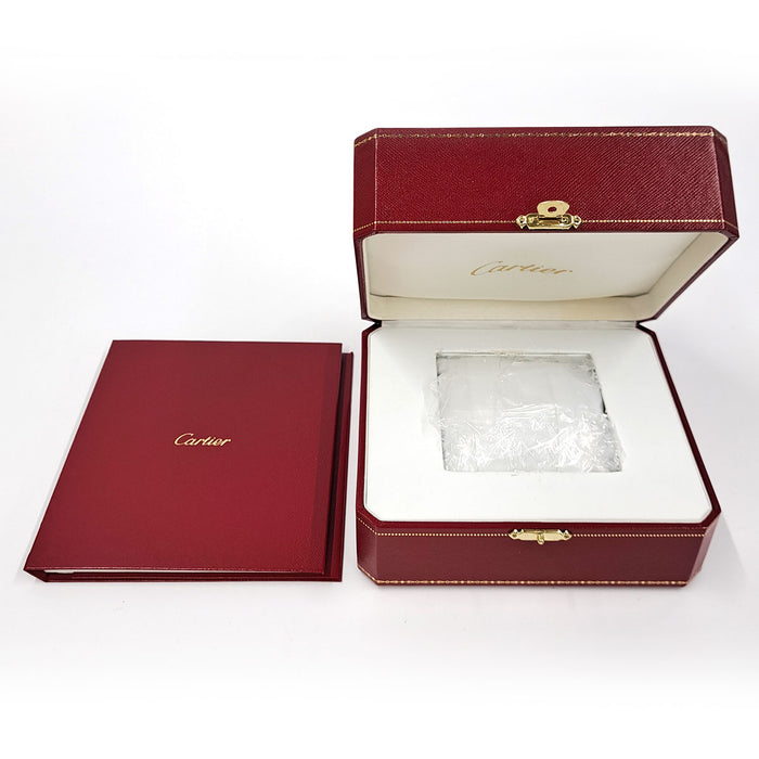 CARTIER
Santos Galbée SM
With box and guarantee card