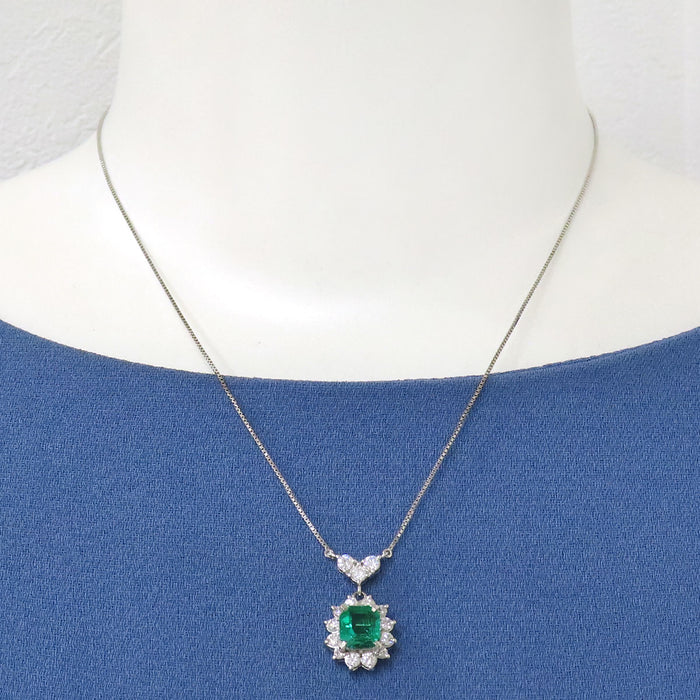 TASAKI 
エメラルド ダイヤモンド ネックレス