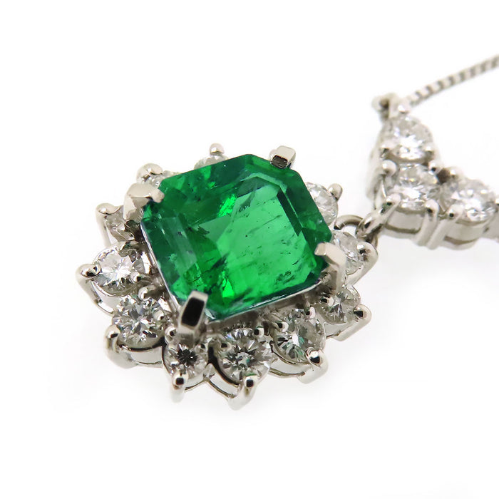 TASAKI 
エメラルド ダイヤモンド ネックレス