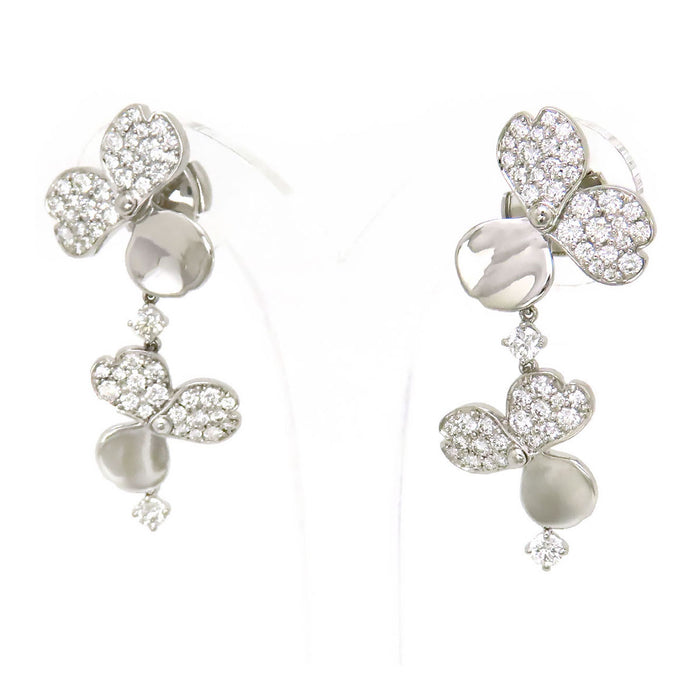 TIFFANY&Co. 
Orecchini a fiore di carta
