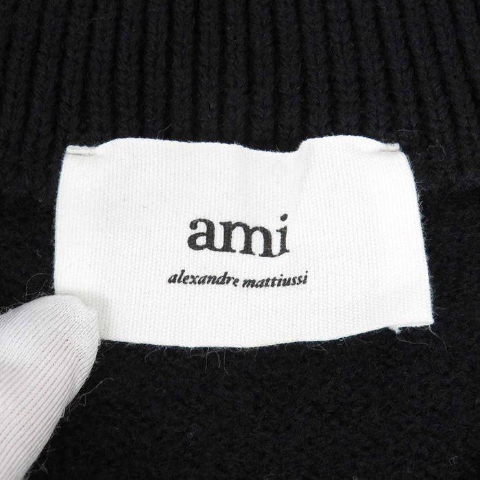 ami ハート ロゴ Vネック 
アミ ウール カーディガン