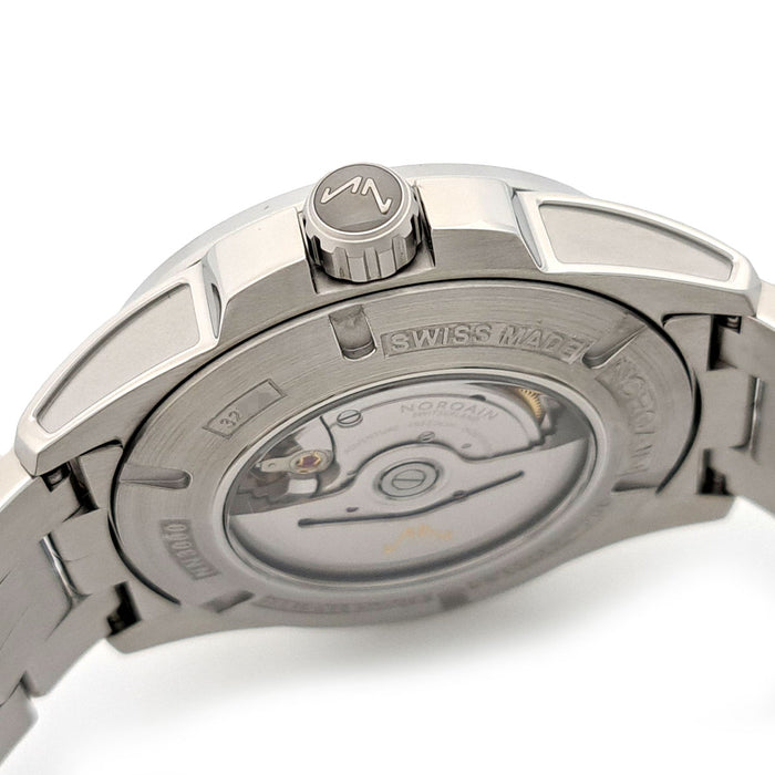 NORQAIN Independence Black MOP with Box and Warranty Card