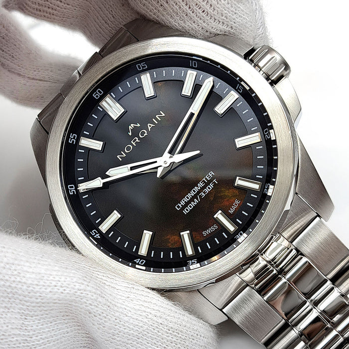 NORQAIN Independence Black MOP with Box and Warranty Card